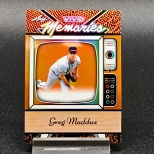 Greg Maddux 1/1 Vivid Memories Atlanta Braves Hall of Fame Star
